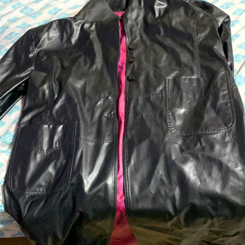 Pleather rave trench coat, 1xl, black with purple inside